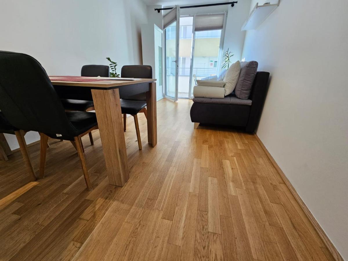 Stylish Apartment In Innsbruck + 1 Parking Spot Экстерьер фото